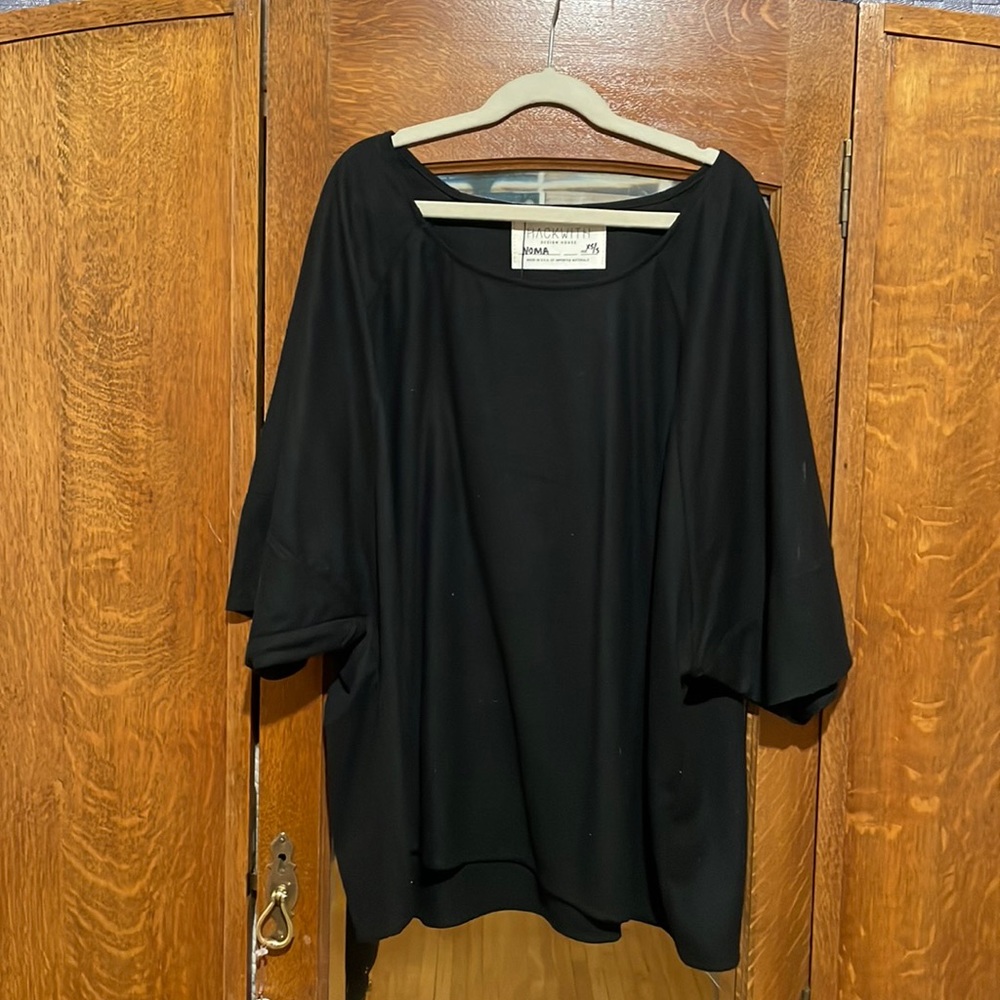 Hackwith Design House Raw Silk Top Black XS/S